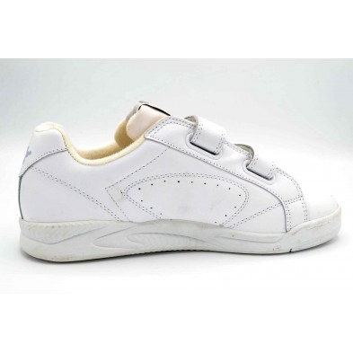 Kelme Classic V | Zapatilla deportiva de piel con velcro