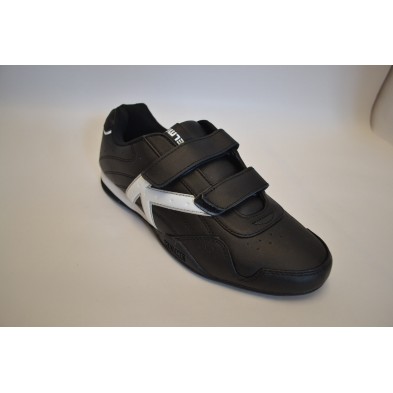 Kelme Traction velcro