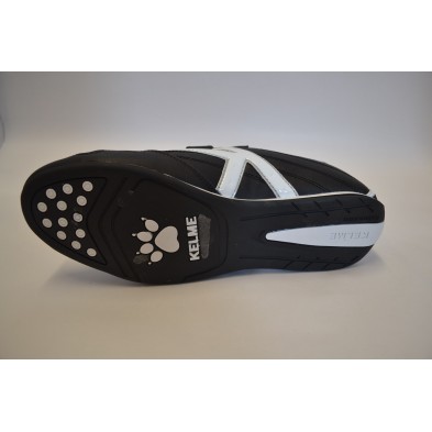 Kelme Traction velcro