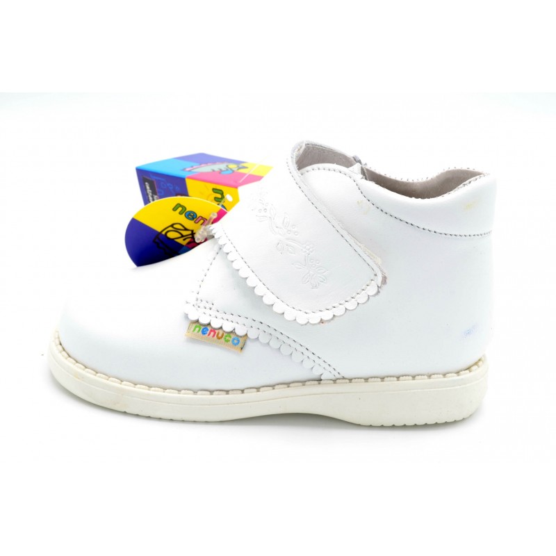 Nenuco 1169 blanco - Botita de piel para niña