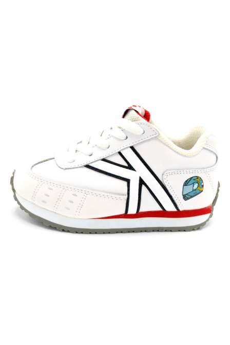 Kelme Alons - Zapatilla deportiva de piel para niño.