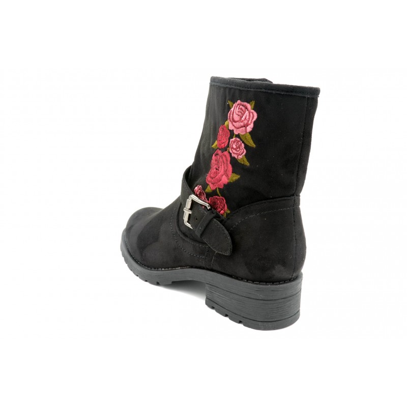 Deity YSY 13869 - Bota con adorno bordado