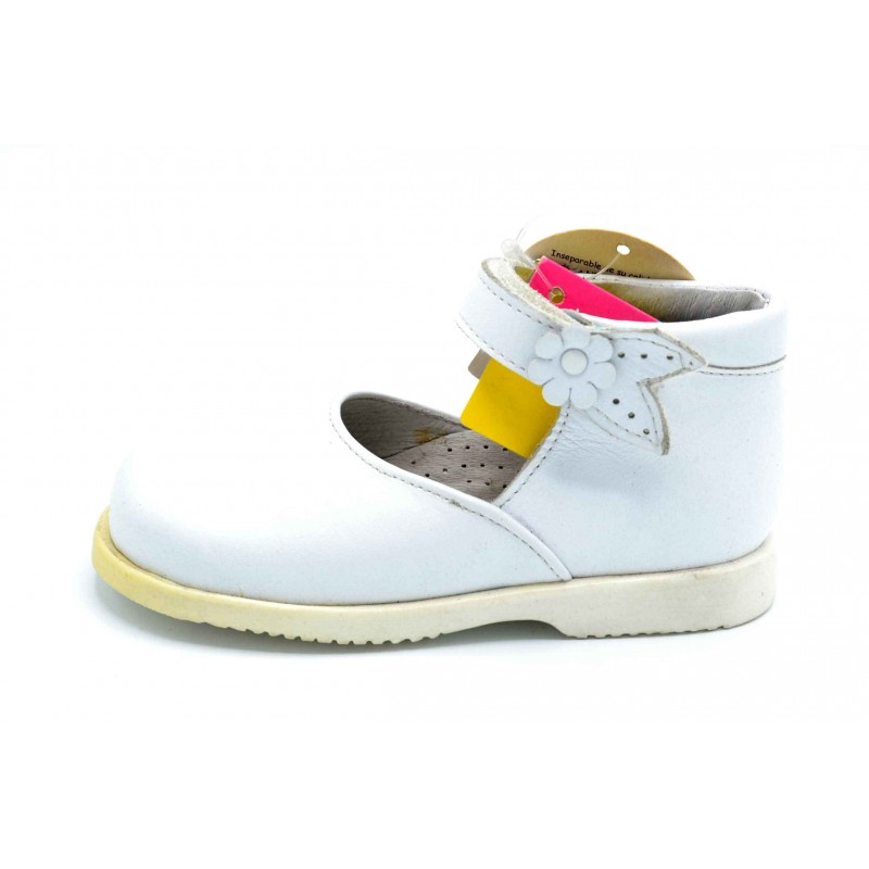 Nenuco 1102 Blanco | Zapato de piel para niña (T)