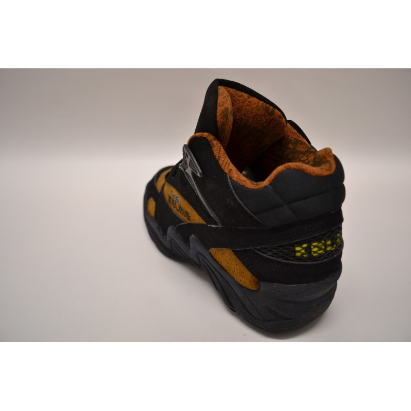 Kelme Futuro